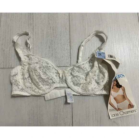 NWT Vintage Warner's Lace Charmers Bra Sz 34B White Lace Unlined 2512 - Picture 1 of 5